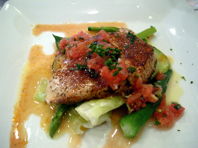 「Coulis Rouge　(クーリ・ルージュ )」　フレンチ　西荻窪_f0128714_062976.jpg