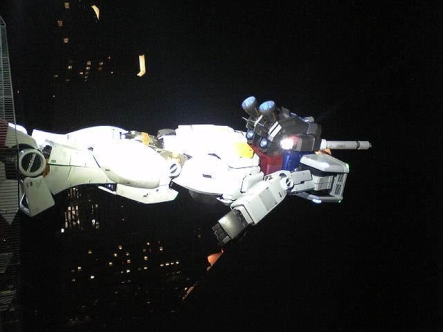 「実物大ガンダム」　お台場_f0128714_1030276.jpg