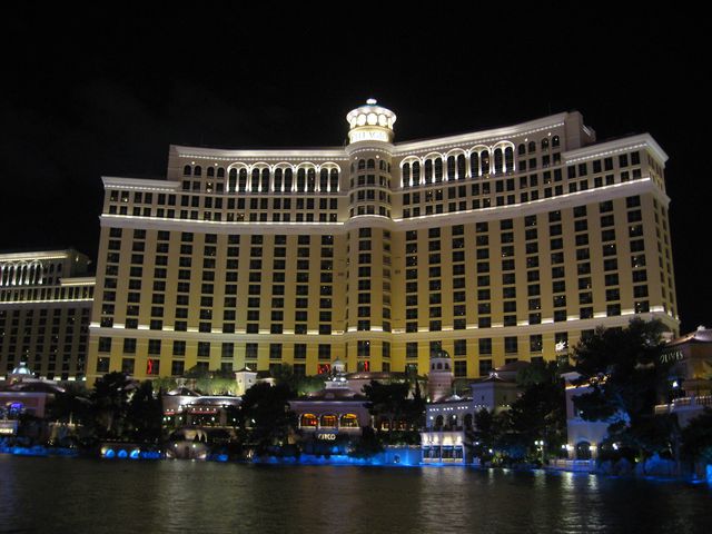 『Ｏ』　シルクドゥ・ソレイユ 　【その２５】_f0128714_1030787.jpg