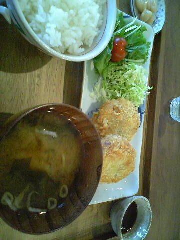 「トリトリノキ」　カフェ 面影橋_f0128714_13392442.jpg