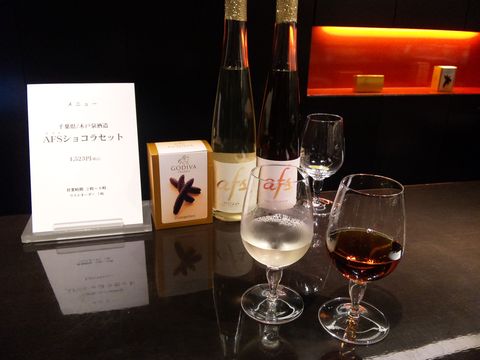 「GODIVA イートイン」　新宿_f0128714_17334573.jpg