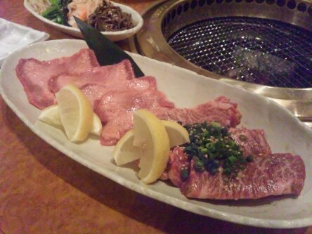 「 牛和鹿 」　炭火焼肉　門前仲町_f0128714_1852759.jpg