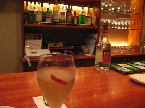 「アントレ」　BAR  高田馬場_f0128714_1853317.jpg