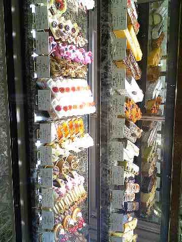 「エーグル・ドゥース 」　ケーキ　目白_f0128714_19324263.jpg