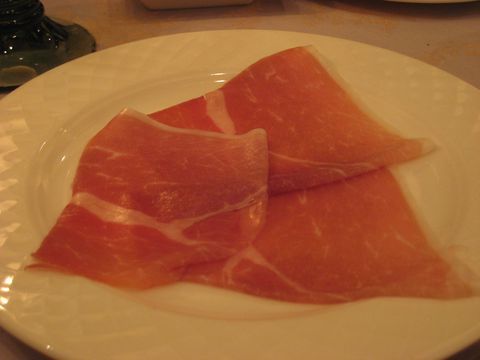 「Zum-einhorn　（ツム･アインホルン）」  ドイツ料理　六本木　_f0128714_1951133.jpg