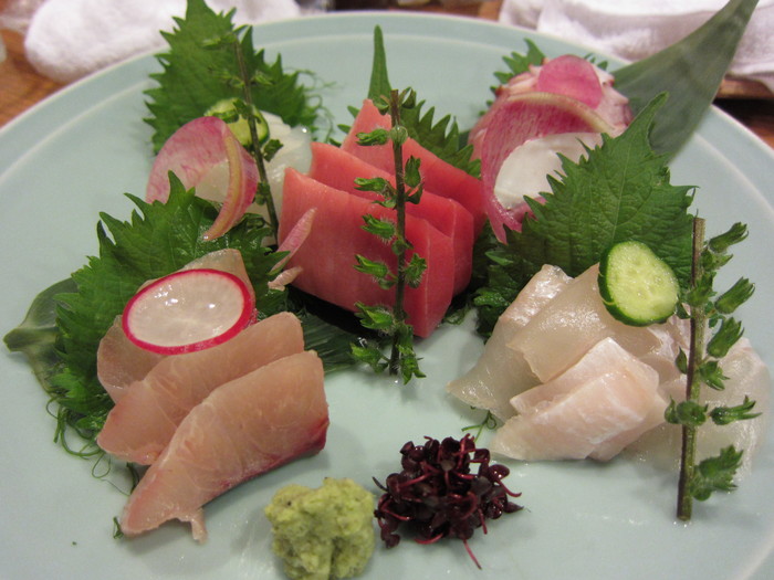 「酒処 吉本」　居酒屋　新宿_f0128714_2021030.jpg