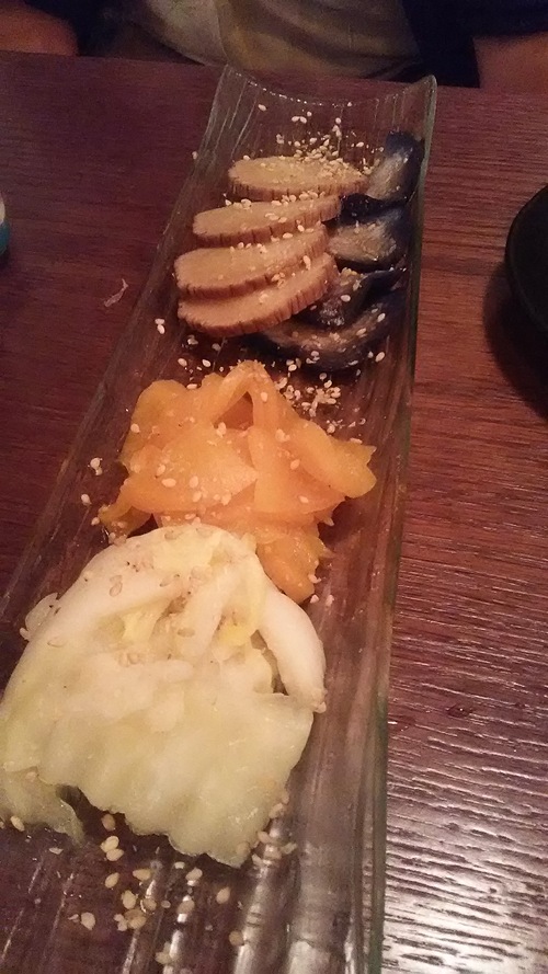 夏の鍋もいいですね　「コンロ屋」 大衆肉処酒場　代々木 _f0128714_20211956.jpg