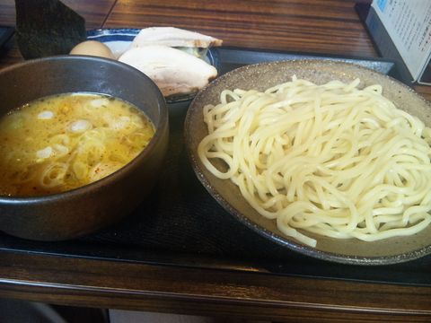 「三ツ矢堂製麺」　ラーメン　高田馬場_f0128714_203101.jpg
