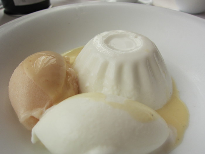 「SANS LE SOU (サンルスー)」　フレンチ　西荻窪_f0128714_20432886.jpg