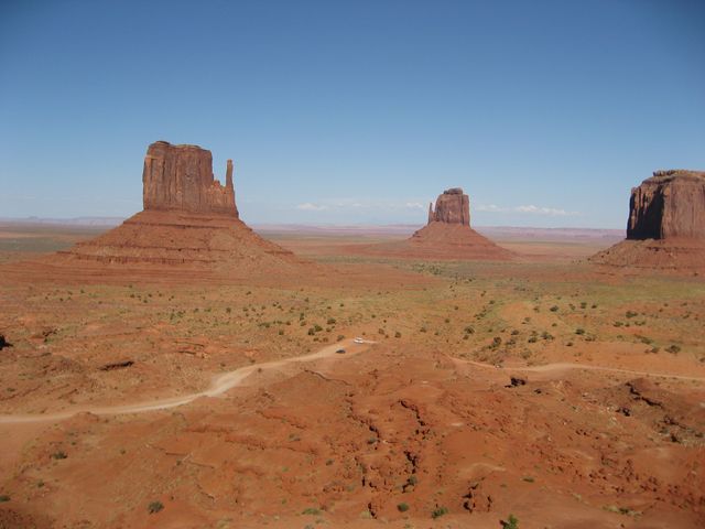 「モニュメントバレー」　【その１０】_f0128714_212988.jpg
