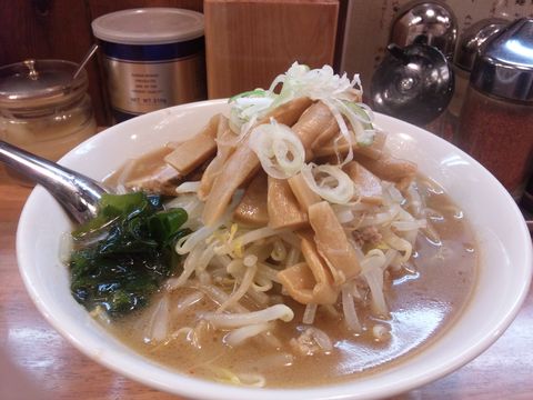 「えぞ菊」　ラーメン　西早稲田_f0128714_220871.jpg