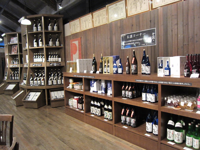 「千歳鶴 酒ミュージアム」　酒蔵　札幌_f0128714_22411994.jpg