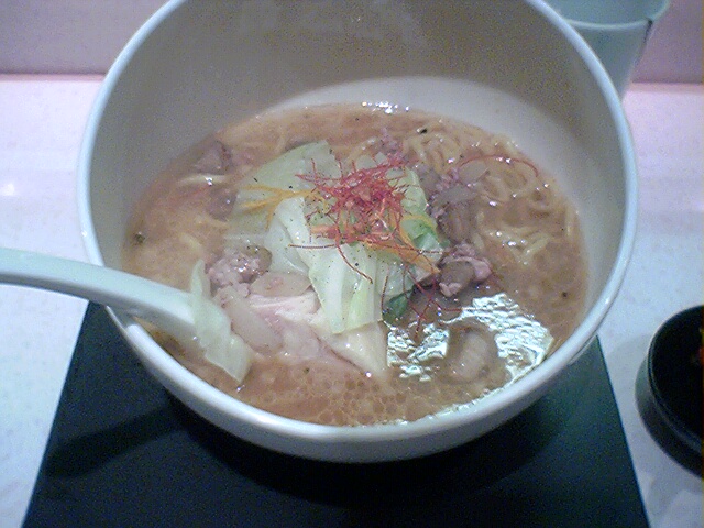 「二代目海老そば けいすけ」　ラーメン　高田馬場_f0128714_23281155.jpg