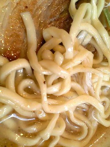 「麺や RYOUMA」　ラーメン　西早稲田_f0128714_7365940.jpg