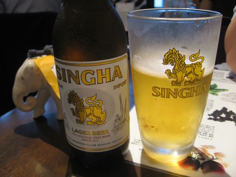 「マンゴツリー カフェ」　 タイ料理　新宿_f0128714_840165.jpg