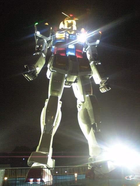 「実物大ガンダム」　お台場_f0128714_10305739.jpg