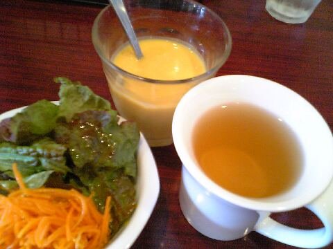 「fast-slow food:HARU」 　カフェ　高田馬場_f0128714_18503082.jpg