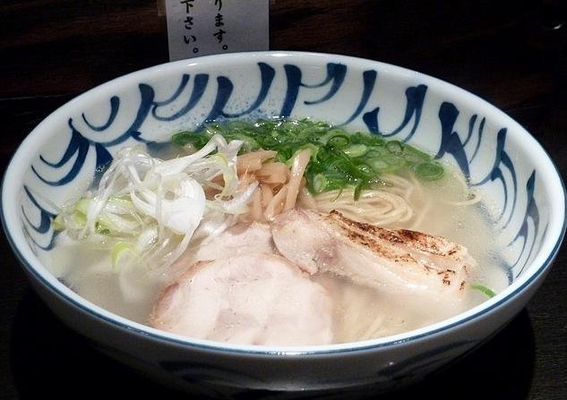 「鶏そば 三歩一」　ラーメン　高田馬場_f0128714_2021391.jpg