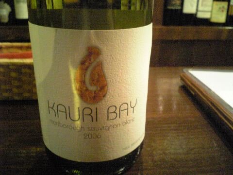 「CAVE BAR」　ワインバー　高田馬場_f0128714_44558100.jpg