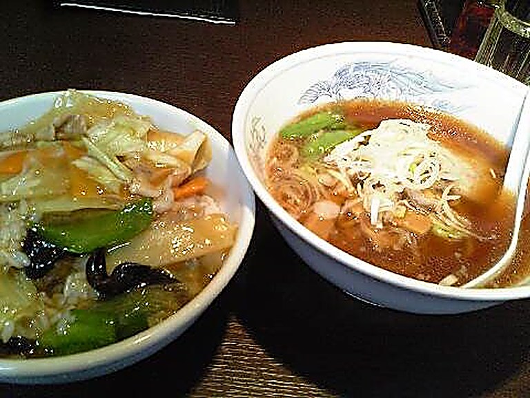 「西海」 ラーメン 目白_f0128714_205576.jpg