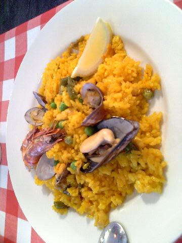 「ファミリア」 スペイン料理 高田馬場_f0128714_2173675.jpg