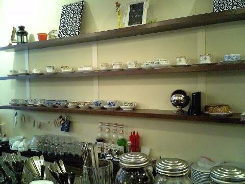 「宵待屋」 喫茶店 荻窪_f0128714_2331422.jpg