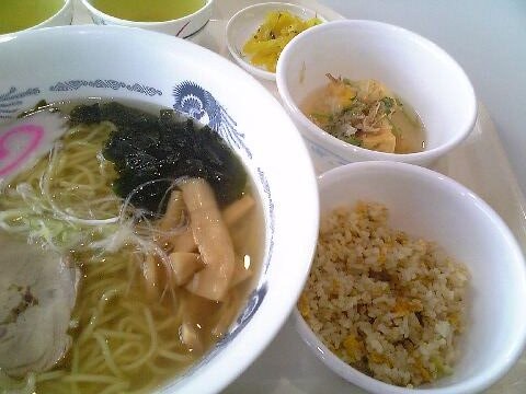 「社　食」　ランチ_f0128714_9294775.jpg