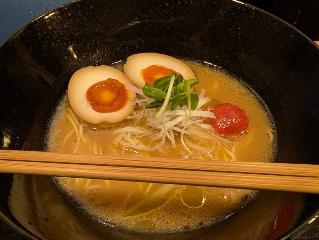 らーめん亀の鯛だしラーメン