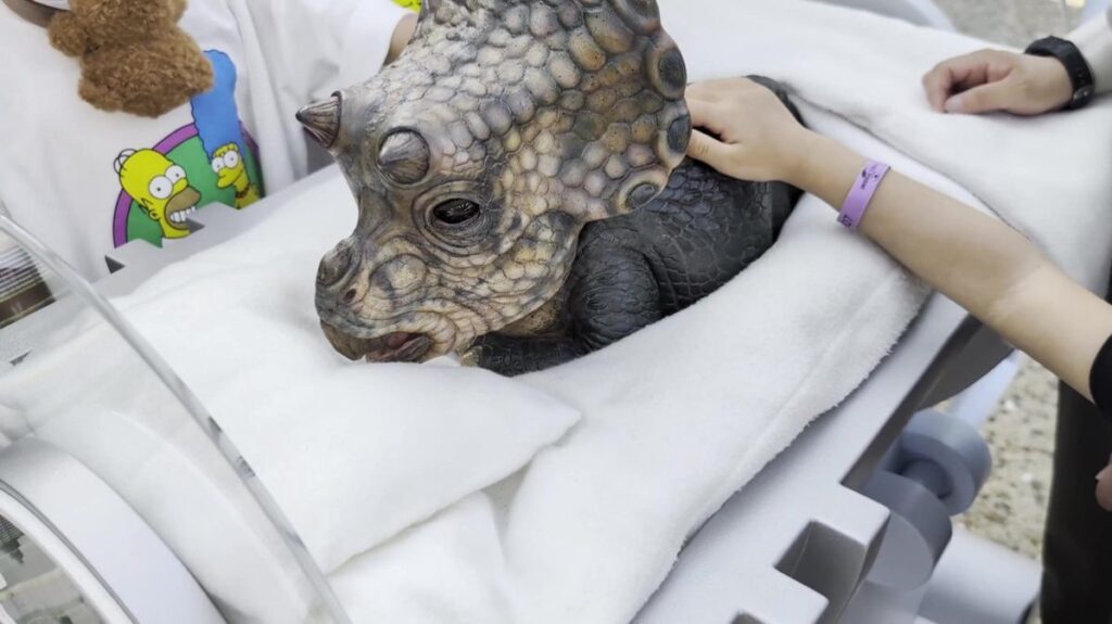 ジュラシックパークエリアの赤ちゃん恐竜